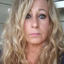 Mindi Taylor's Instagram, Twitter & Facebook