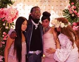 Their Family Is So Adorable Bardigang Cardi Bardi Billboard100 Billboard Becareful Pregnant Cardib100 Cardi Cardi B Photos Cardi B Pics Cardi B Sister