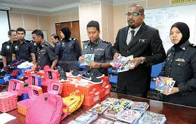 Perbuatan cetak rompak akan menjejaskan prestasi sesuatu produksi untuk menghasilkan lebih banyak karya yang berkualiti. Tonto Sukarkan Operasi Kpdnkk Banteras Dvd Cetak Rompak Utusan Borneo Online