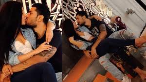 Earlier, tiger shroff & sister krishna shroff both inaugurated their second gym in bareilly. Tiger Shroff S Hilarious Reaction On Sister Krishna Shroff And Her Boyfriend Eban Hyams Adorable Picture Is Sure To Grab Your Attention Hindi Movie News Times Of India