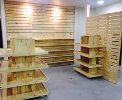 E O Trigoverde Ta Saindo Painel Pronto Pra Receber A Logo Petroleiras Na Parte Inferior Bio Expositores De Produtos Prateleiras Para Loja Loja Decoracao