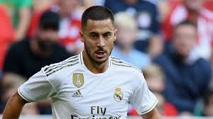 Édouard osoque mendy (born 1 march 1992) is a professional footballer who plays as a goalkeeper for premier league club chelsea and the senegal national team. Real Madrid Neuzugang Eden Hazard Bekommt Die Ruckennummer 7 Goal Com