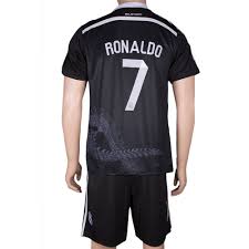 La tienda online oficial del real madrid cf | equipaciones, hombres, mujeres, jóvenes, accesorios y más. Detskaya Futbolnaya Forma Real Madrid 14 15 Ronaldo Third Kupit V Kieve V Internet Magazine Playfootball