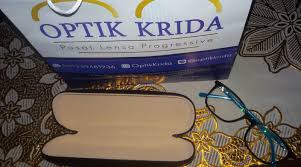 Kami khusus produksi pigura berlokasi di bandung. Optik Krida Optik Yang Tawarkan Frame Dan Lensa Berkualitas Di Bandung