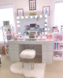 My Vanity Maquillaje Makeupvanity Makeuproom Vanity Makeup Diy Vanity Table Bedroom Decor Vanity Makeup Rooms