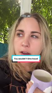 Explorando el Viaje en el Tiempo: Huracanes y Cansancio