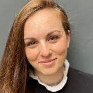 Rowena Reid's Instagram, Twitter & Facebook