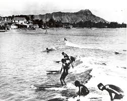 Waikiki Beach Hotel History Read The Moana Surfrider Resort Spa S Hotel History Waikiki Beach Hotels Waikiki Hotels Ancient Hawaii
