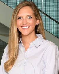 Leah Bullock's Instagram, Twitter & Facebook