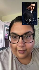 Mafia Romance rec!! MAFIA MADMAN is soooo good! #book #books #booktok  #bookish #bookclub #bookeorm #spicyreads #spicybooktok #mafia #mafiaromance