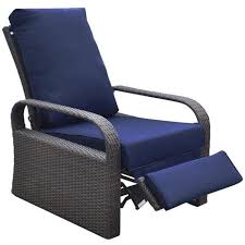 The Best Lounge Chairs For The Patio Or Pool Outdoor Recliner Patio Chaise Lounge Patio Chaise