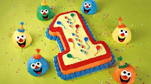 Birthday Cake Ideas For 1 Year Old Boy Birthday Buddies Celebrate The 1st At Bake Decorate Celebrate Birthday Cake Kids 1st Birthday Cakes Make Birthday Cake