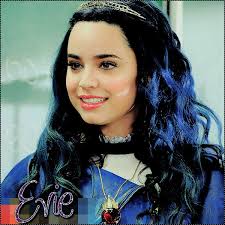 Evie Blake (@evieblake) no Meadd: “ Fc/Avatar: Sofia Carson Edad: 19  Personalidad: ? Positivos. • Le gusta estar al rededor de sus seres  queridos • Hace su propia vestime...“