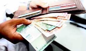 Hal ini telah diletakkan di dalam garis panduan pelaksanaan perintah gaji minimum 2012 di mana gaji minimum akan dikira berdasarkan pengiraan jumlah jam bekerja daripada maksimum 48 jam seminggu. Perintah Gaji Minimum 2016 Kuat Kuasa 1 Julai