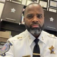 100+ "Larry Jr" profiles