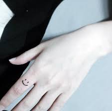 Instead, a man might opt for a small tattoo to accent the rugged features of his hands, using the design to highlight strong fingers, or callouses that reveal interesting hobbies. 145 Cute And Discreet Finger Tattoos Designs