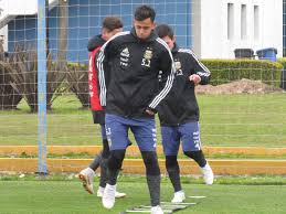 Hoy partirá el segundo vuelo a china para traer más vacunas contra el coronavirus. Seleccion Argentina Auf Twitter Sub20 Algunas Postales Del Entrenamiento Matutino De Hoy De Los Juveniles Que Conduce Lionel Scaloni