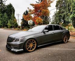 This Benz Has Some Good Stuff Going On Owner W212 Seattle Amg Mercedes Mercedesbenz Mercedesb Mercedes Benz E350 Mercedes Benz Cars Mercedes Benz E550