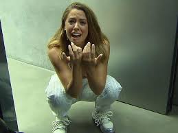 Изучайте релизы vanessa mai на discogs. Vanessa Mai Heult Und Schimpft Bei Videodreh Slider Vienna Startseite Vol At