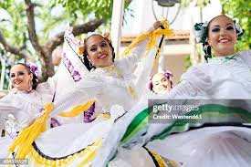 79.734 Country Dance Stock Photos, High-Res Pictures, and Images - Getty  Images