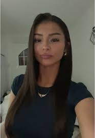 Adriana Holguin's Instagram, Twitter & Facebook