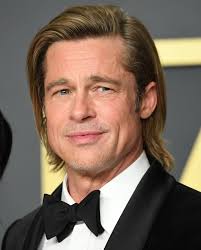 KYK: Brad Pitt se dogter is haar pa uitgeknip