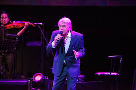 Salvatore Adamo en Teatro Caupolicán: La noche, su gran noche - Música y  Espectáculo