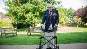 Britain has vaccinated nearly 9 million people. Qy5ug1mdlzfqgm