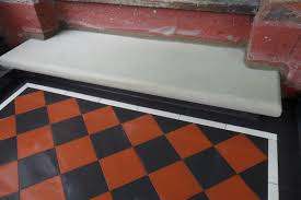 There is really something about stone steps that provide both aesthetics with a sort of natural and vintage feel. York Stone Front Door Steps London Tile Restoration Cleaning North London
