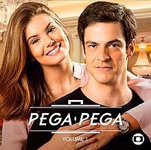 Exibida originalmente em 2017, a trama das sete gira em torno do roubo ao carioca palace hotel e os desdobramentos na vida dos envolvidos. Pega Pega Wikipedia