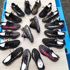 The company offers an array of products on its platform, including apparel, shoes, bags, mother and childcare products, food and beverage. 2020 Liquidation Overstock Men S Sneaker Stock Many Running Shoes Low Price Wholesale Buy Casual Running Shoes For Men Running Shoes Men Sport Shoes Men Running Product On Alibaba Com