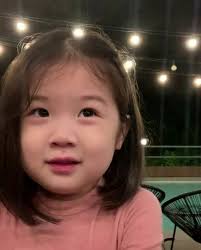 Anak kecil tonton film dewasa di handphone, orangtua tidak peduli. Pin By Ngan Ngan On Luvssuli Cute Baby Girl Pictures Cute Baby Girl Images Baby Girl Pictures
