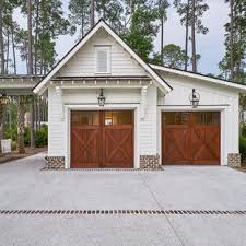 The garage stores tractors that can benefit your farms. 75 Beautiful Farmhouse Garage Pictures Ideas July 2021 Houzz