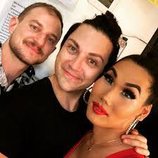 Karla Poole's Instagram, Twitter & Facebook