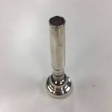 laskey pic piccolo trumpet mouthpiece new 7e equivalent