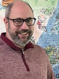 Carrie Schmitt's Instagram, Twitter & Facebook