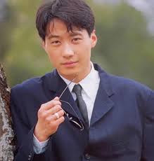 Tình duyên lận đận của 'Thiên vương' Lê Minh, ngoại ngũ tuần mới được làm  cha