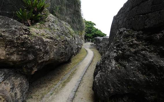 Step back in time to Hacksaw Ridge during Battle of Okinawa | Stripes  Okinawa