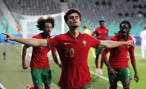 Há 4 dias futebol português. Portugal Bate Italia E Qualifica Se Para As Meias Finais Em Jogo Sofrido Futebol Correio Da Manha