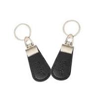 13.56MHz Leather Keychain with Smart NFC Card RFID Tag for Access Control