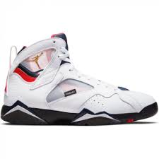 Inspired by the game, adapted to the environment, the next utility collection from jordan brand recrafts sportswear from a futuristic, feminine point of view. Jordan Basketball Tous Les Produits Air Jordan Pour Le Basketball Basket4ballers