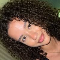 50+ perfis com “Beatriz Trajano”