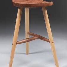 Gracefully sculpted wood seat & curved back for comfort coupled with elegant and durable welded base. Tractor Seat Bar Stools Custommade Com