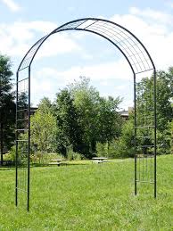 Gothic Garden Arch Gardener S Supply Outdoor Garden Arches Garden Supplies