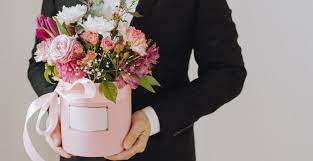 Located in leaside we provide downtown toronto and gta flower delivery. Toronto S Most Exquisite Flowers Gift Baskets Free Same Day Delivery