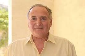 Elderly ex-England rugby star 'throws hot tea in burglar's face then uses  mug to fend off his accomplice'