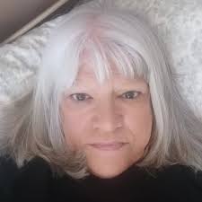 It's actually insane how awful the Oval Office looks