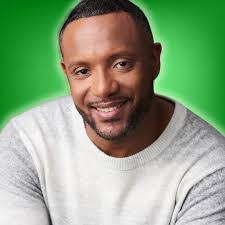 Kimi Johnson's Instagram, Twitter & Facebook