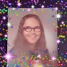 How meany people want When Calls the Heart to continue ❤️