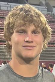 Linebackers who totaled 510 tackles among players who received Top 26  Awards from football coaches